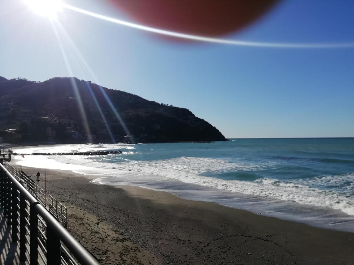 Delizioso Attico Con Ampio Terrazzo E Garage A Due Passi Dal Mare E Dalle Cinqueterre Lt-0485 莱万托 外观 照片