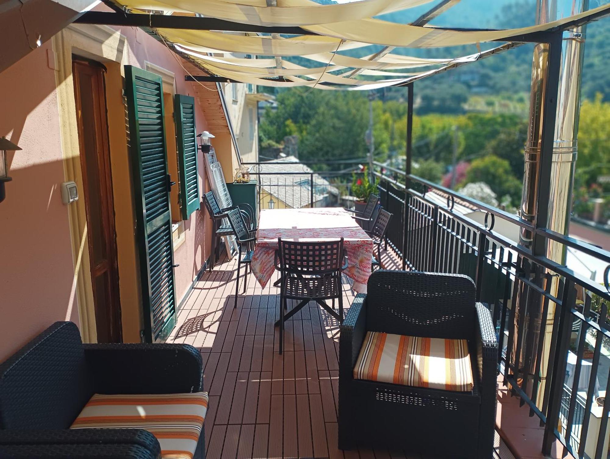 Delizioso Attico Con Ampio Terrazzo E Garage A Due Passi Dal Mare E Dalle Cinqueterre Lt-0485 莱万托 外观 照片