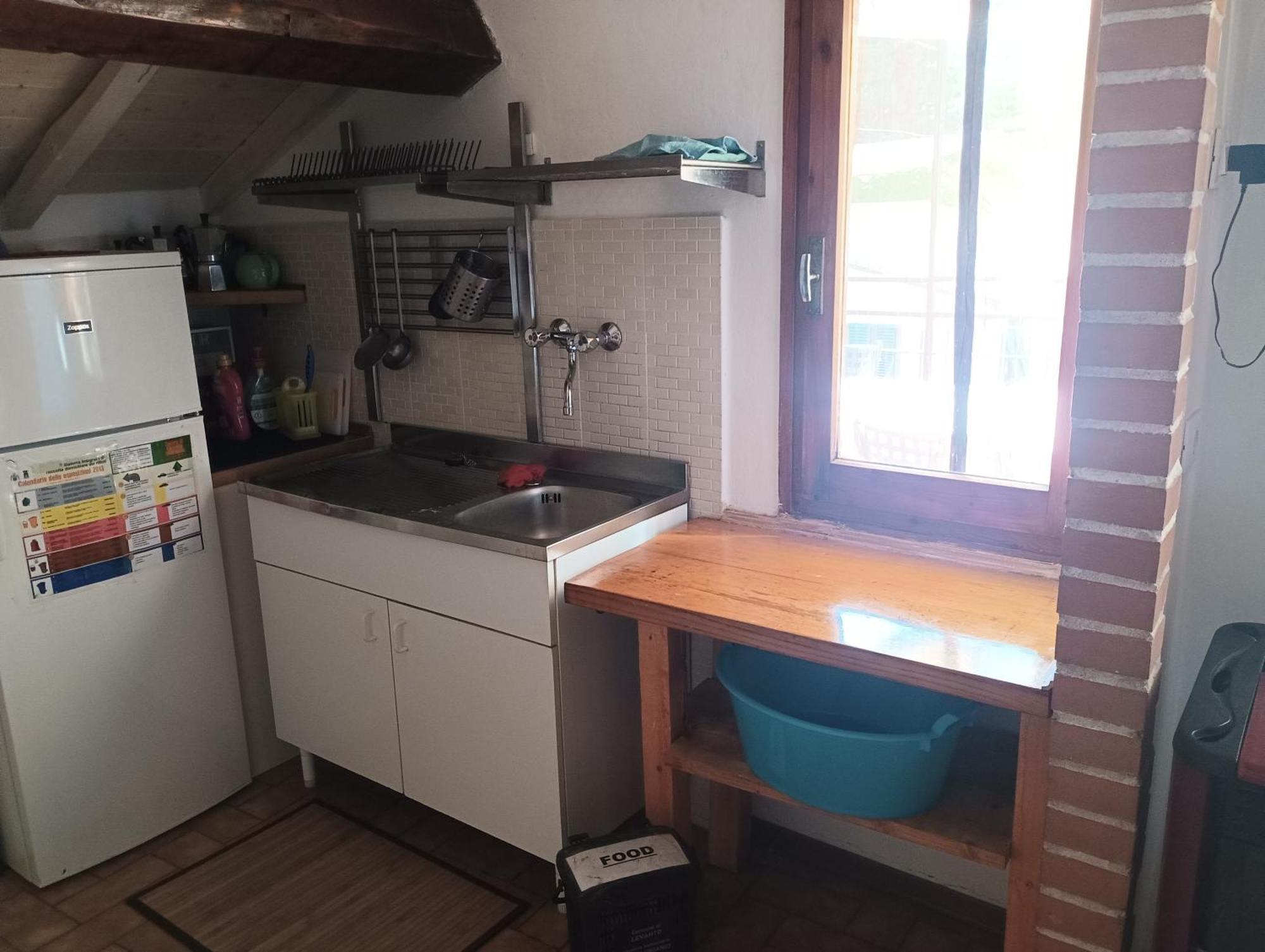 Delizioso Attico Con Ampio Terrazzo E Garage A Due Passi Dal Mare E Dalle Cinqueterre Lt-0485 莱万托 外观 照片