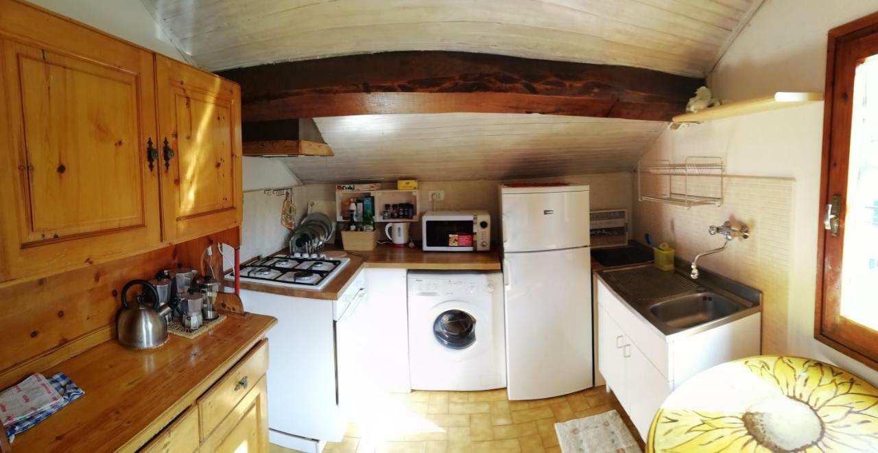 Delizioso Attico Con Ampio Terrazzo E Garage A Due Passi Dal Mare E Dalle Cinqueterre Lt-0485 莱万托 外观 照片