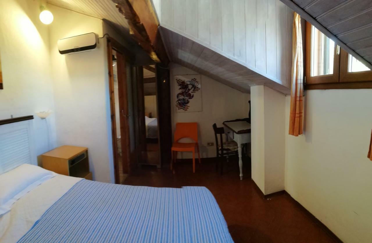 Delizioso Attico Con Ampio Terrazzo E Garage A Due Passi Dal Mare E Dalle Cinqueterre Lt-0485 莱万托 外观 照片